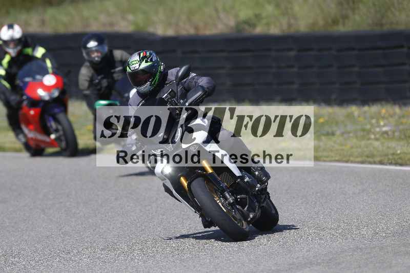 /01 02.04.2026 MAZ ADR/Gruppe rot/unklar